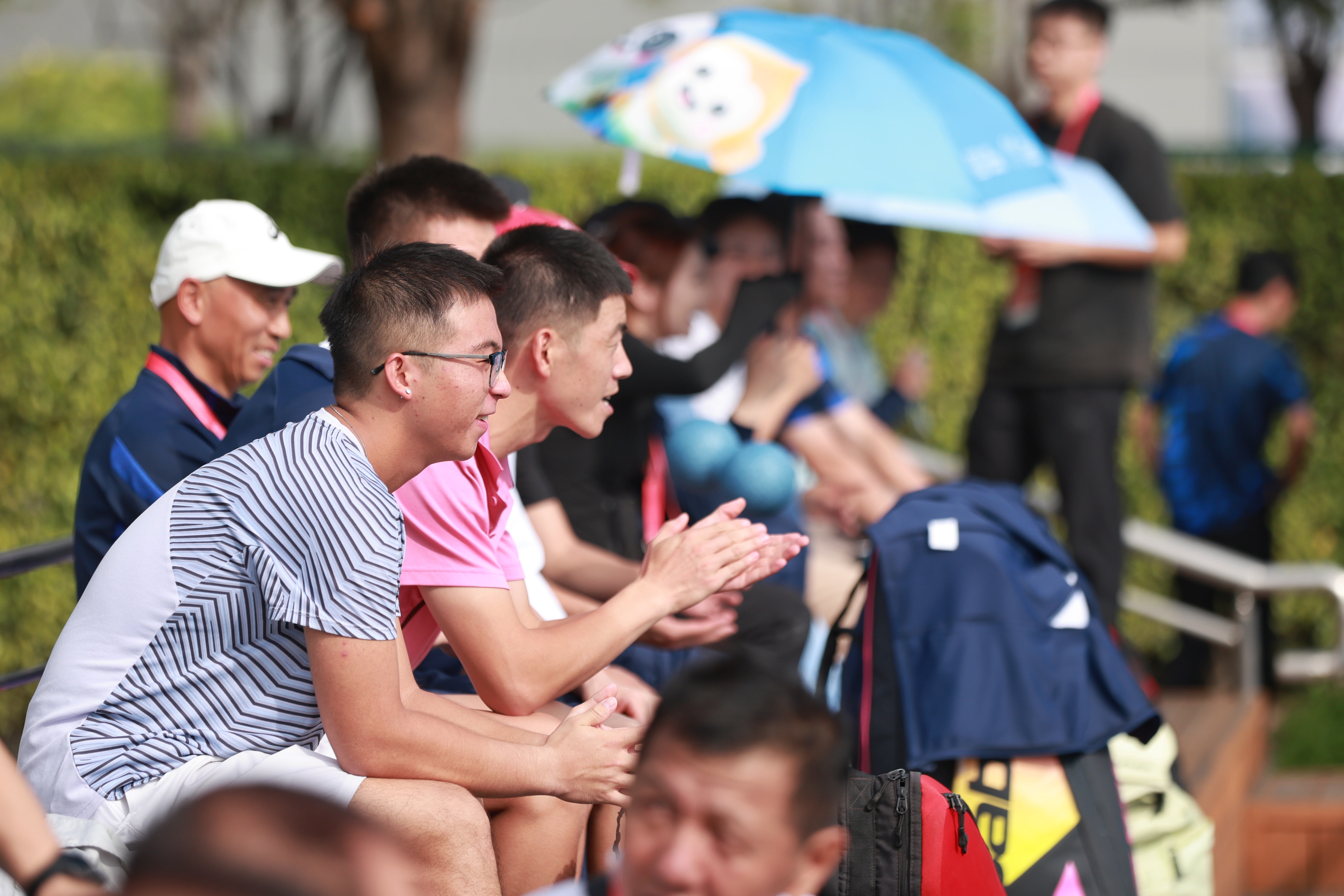 图：十五运会群众比赛网球项目决赛观赛现场