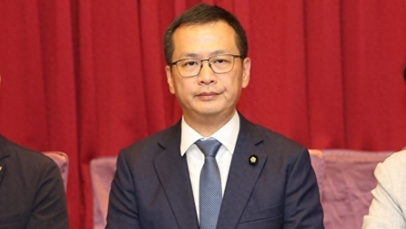 罗智强喊话“拒绝保护沈伯洋”：这个“黑熊”已被吓破了胆