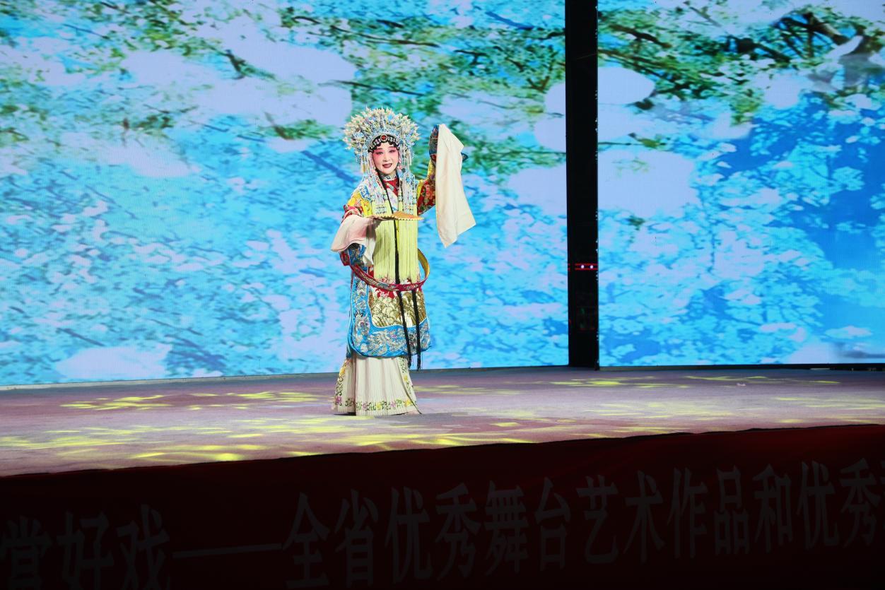 京剧《大唐贵妃·梨花颂》