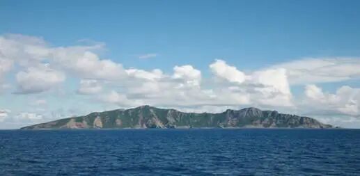 ▎钓鱼岛正面全景图。(图片来源:中国钓鱼岛网站)