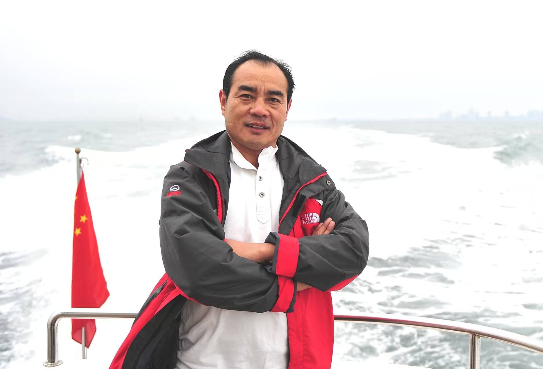 从“听故事”到“见灵魂”，这是“听老王讲党课”“潮”起来的流量密码