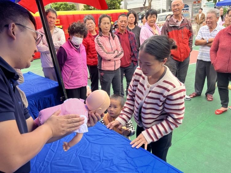 东渔社区民生微实事落地：“安全+文明”双体验 解锁居民家门口的幸福保障