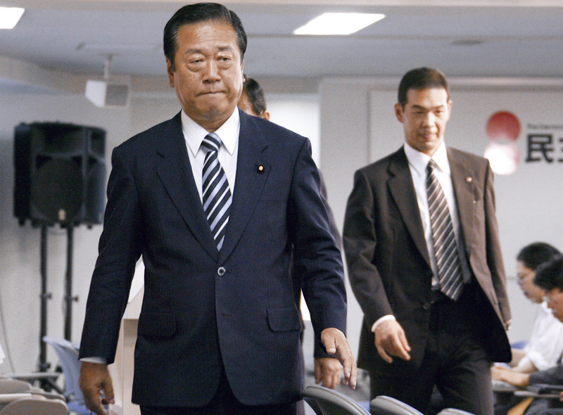 日元贬值、物价上涨、中日关系恶化,日本政界大佬:高市内阁极其危险