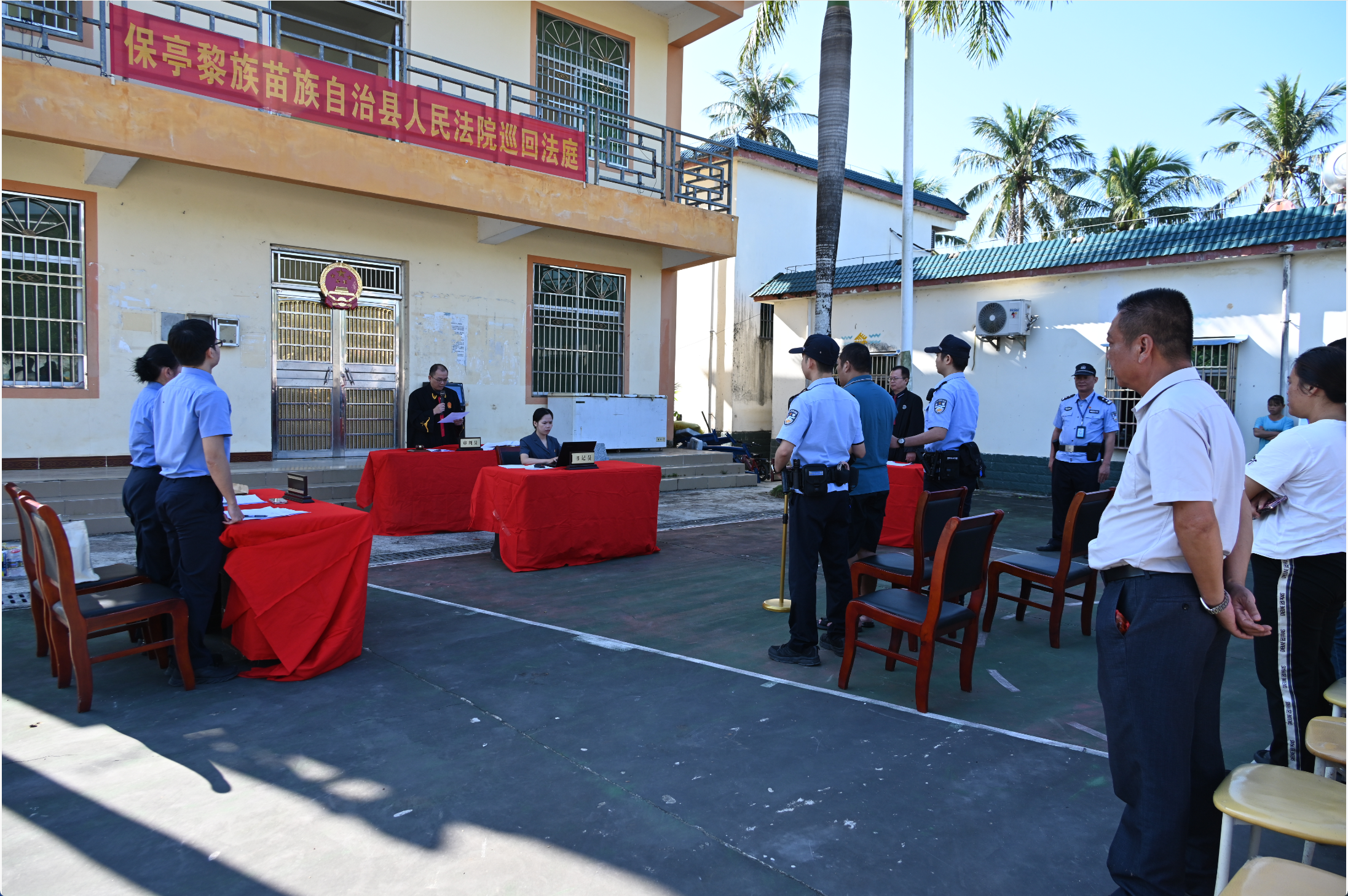 “亲加奔+巡回法庭”让法治直抵乡村治理第一线