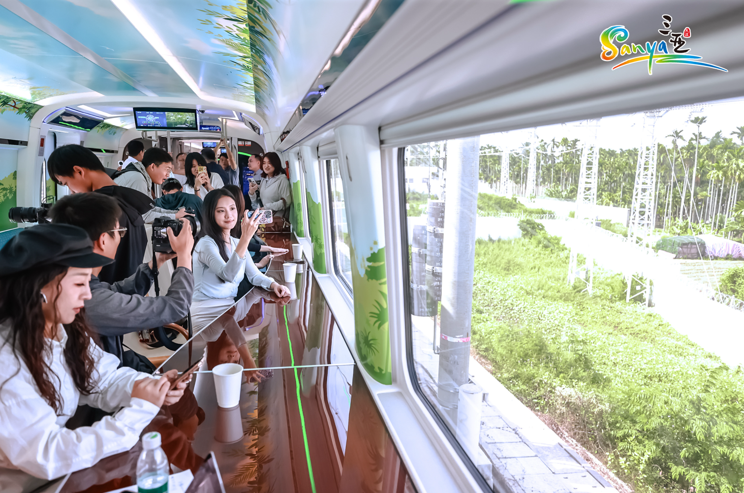 三乐旅游铁路开通一周年 打造海南自贸港“旅游+交通”融合新标杆