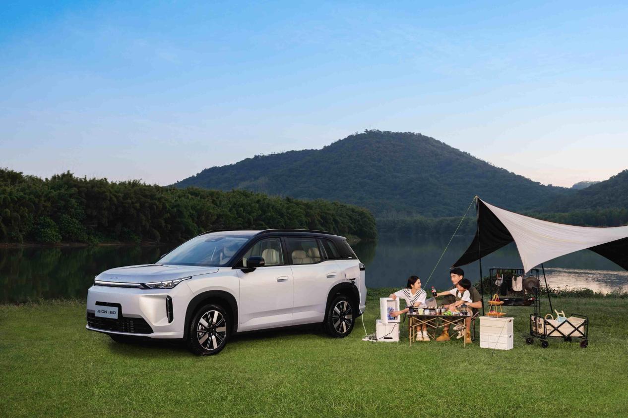 埃安i60正式上市，限时焕新价10.48万起_埃安y 70