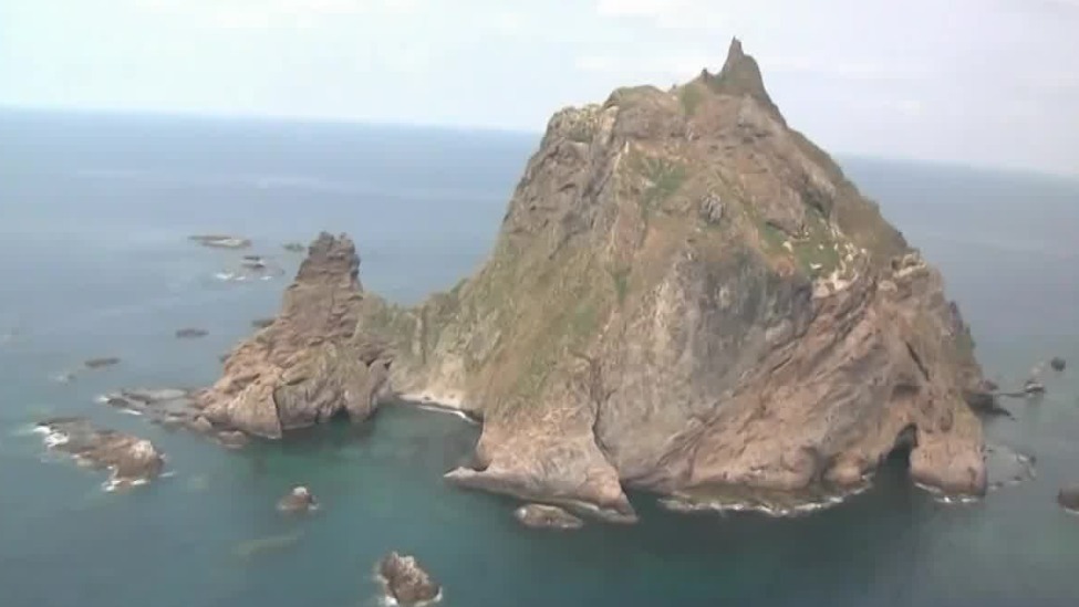 高市早苗为何在独岛问题上做文章？专家：主要有2个目的