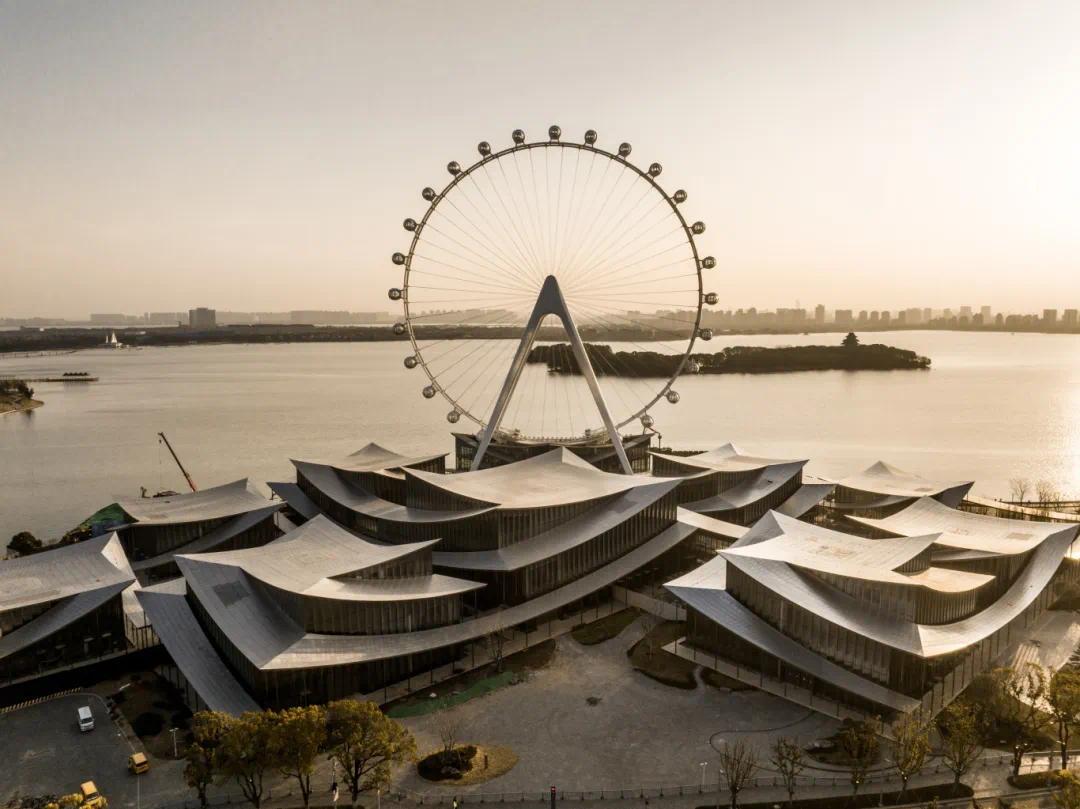 以“廊”串联的苏州当代美术馆建筑体，2025年2月