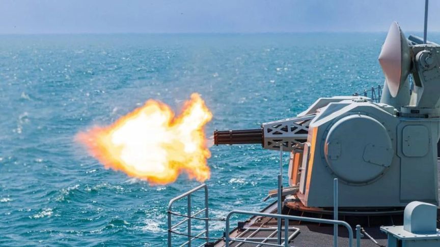 甲午海战地：解放军黄海实弹射击！中国在哪跌倒，就从哪站起来