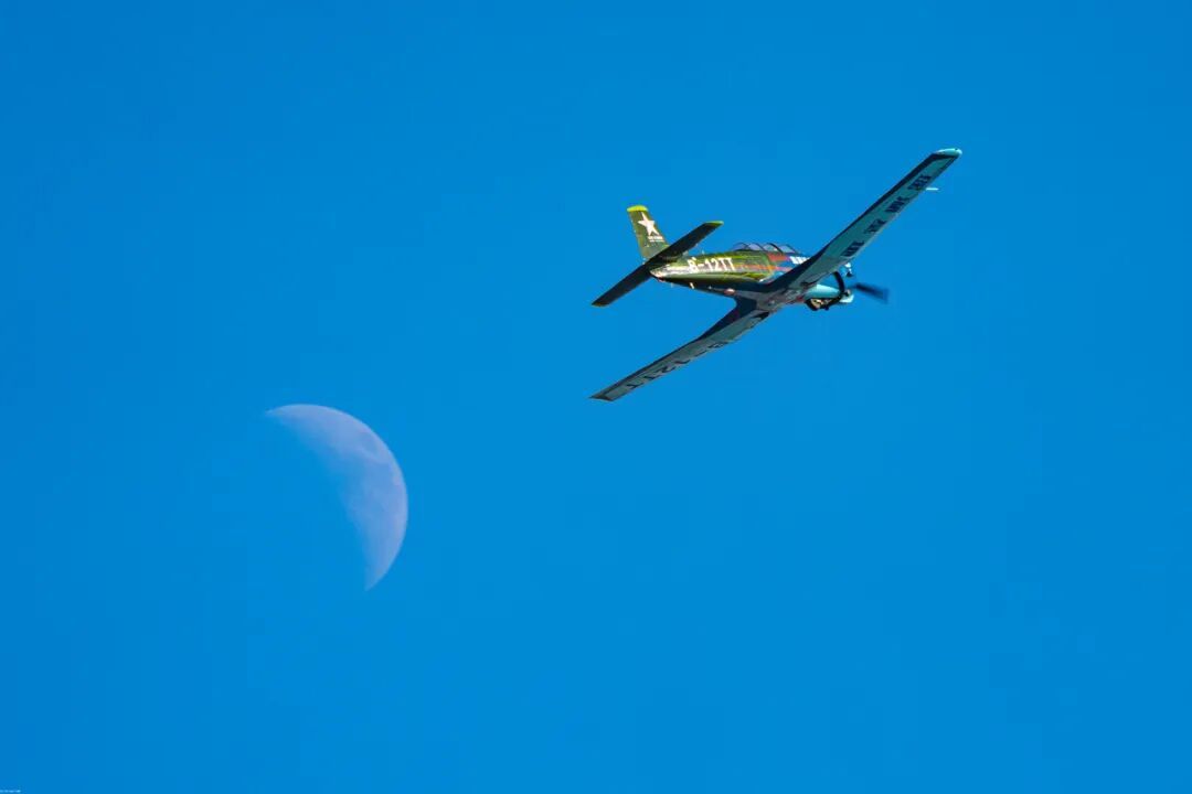 “红星”飞行表演队抵达珠海 将亮相2025亚洲通用航空展