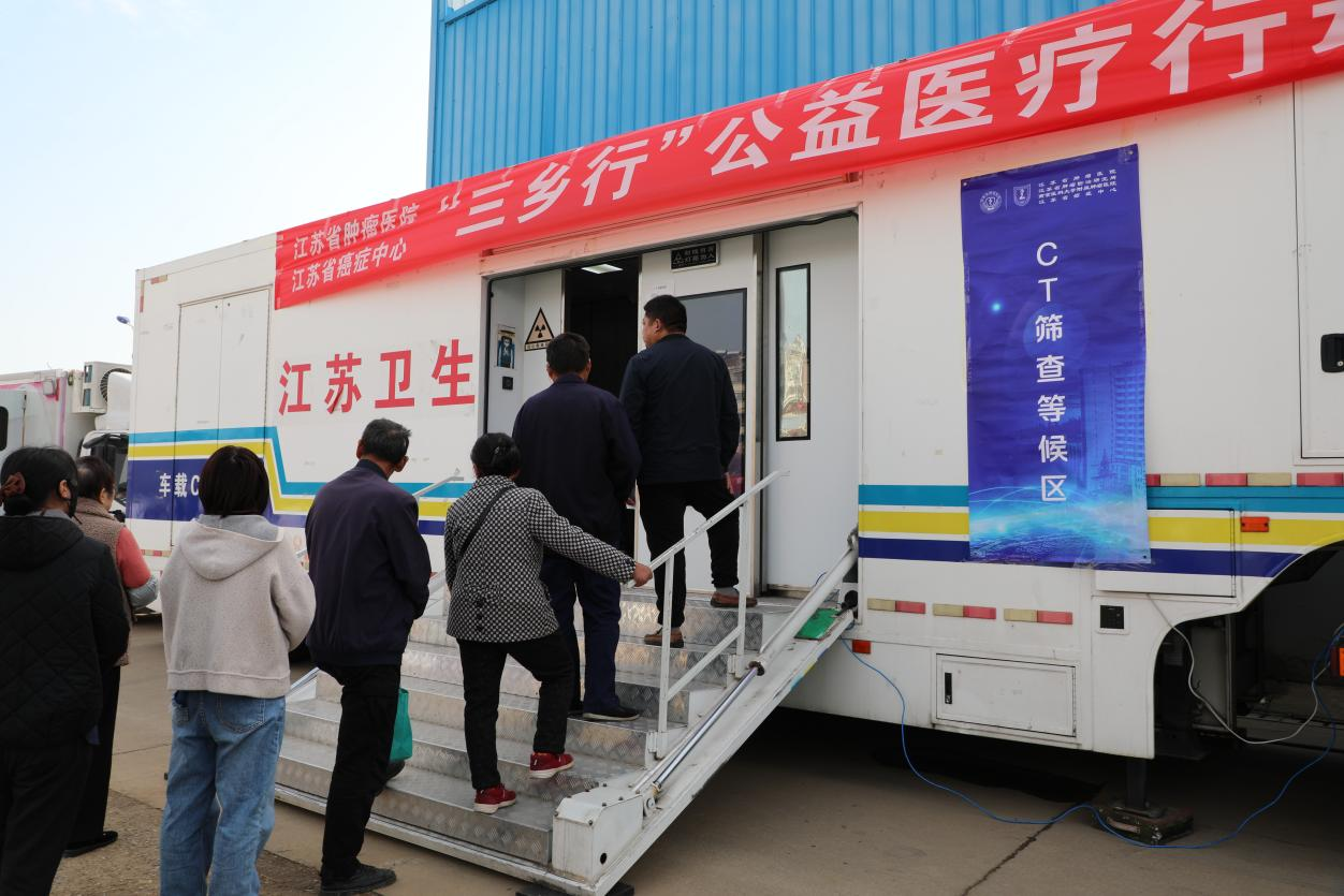 国际肺癌关注月:肺结节不是“定时炸弹”,揭秘“吃奶的老虎”不可怕