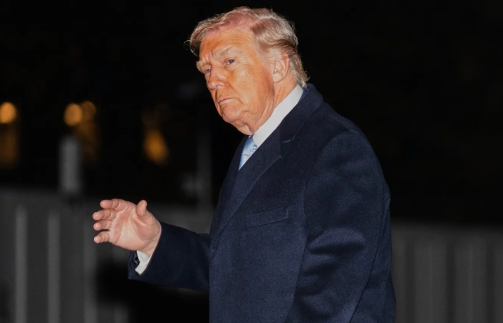 关于爱泼斯坦文件,美媒揭特朗普态度突然反转幕后