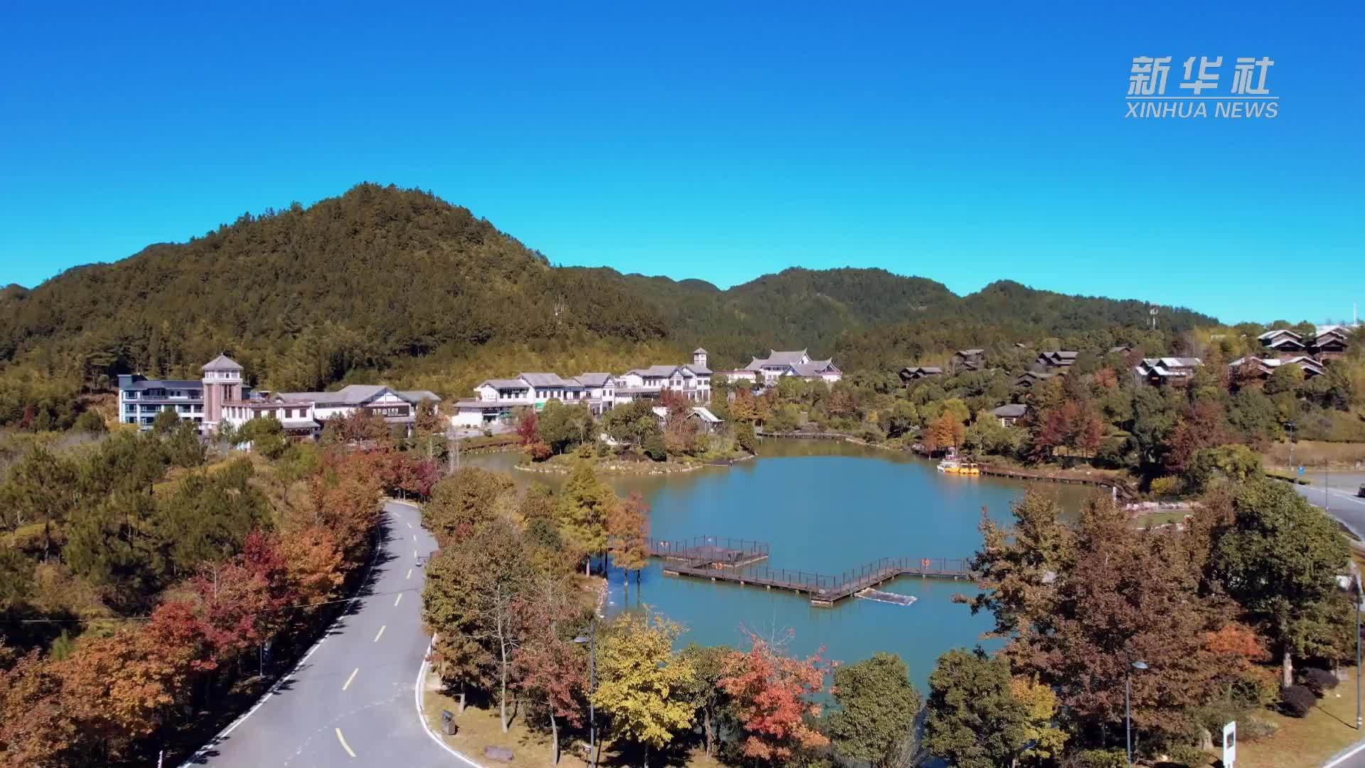 瞰中国｜福建德化：红枫沁染九仙山