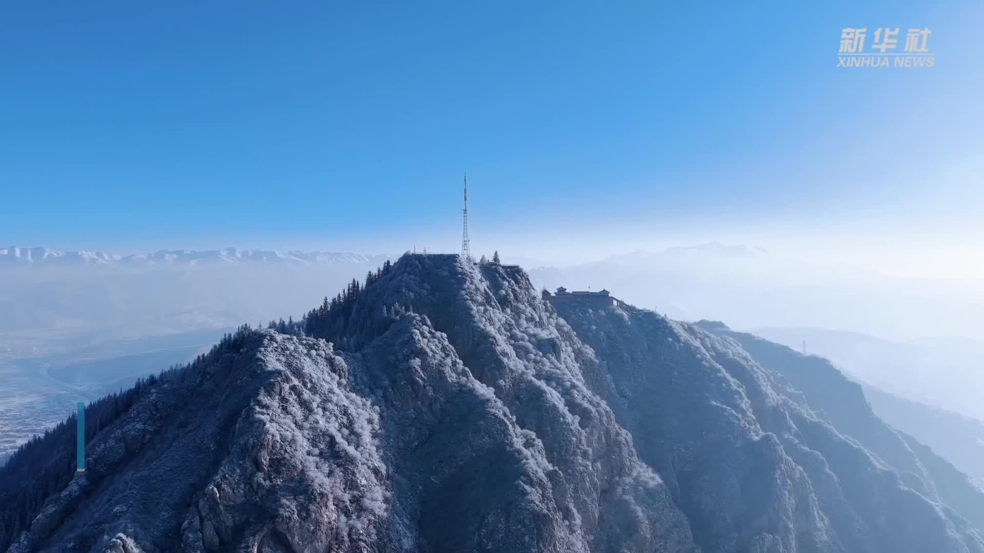 青海：雪山雾凇下的冰雪世界
