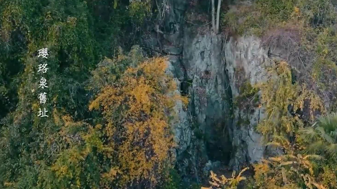 在飞来峰的摩崖断壁前，一个题刻就可能会让你重回历史现场