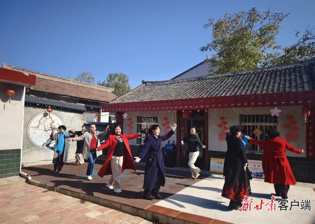 学员们日常排练