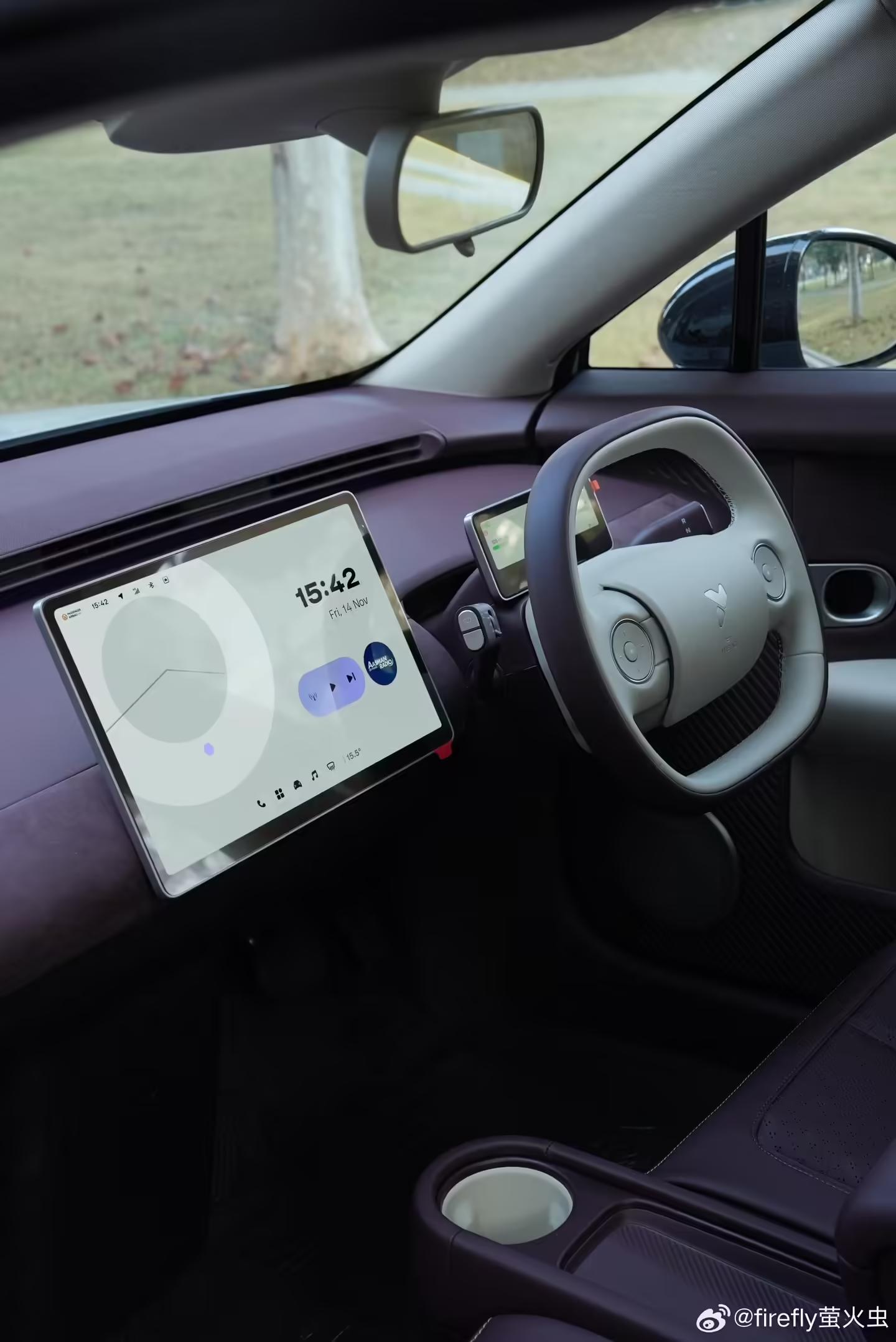 蔚来firefly萤火虫右舵车量产,首批将发运至新加坡市场