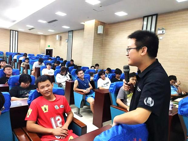 匠筑自贸谱新篇 ——海口经济学院中德应用技术学院铸就时代新人