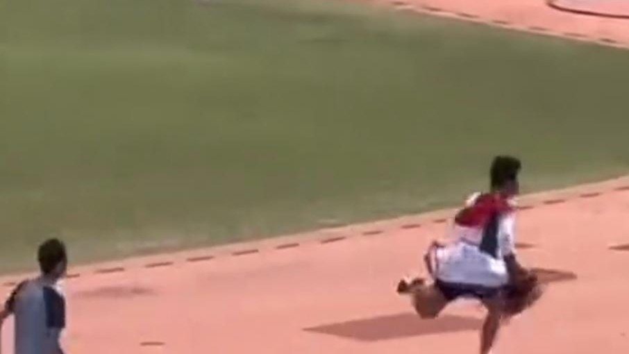 凤凰晚报|“博导”郭伟的双面人生:小镇高中毕业,用假身份参评中科院院士