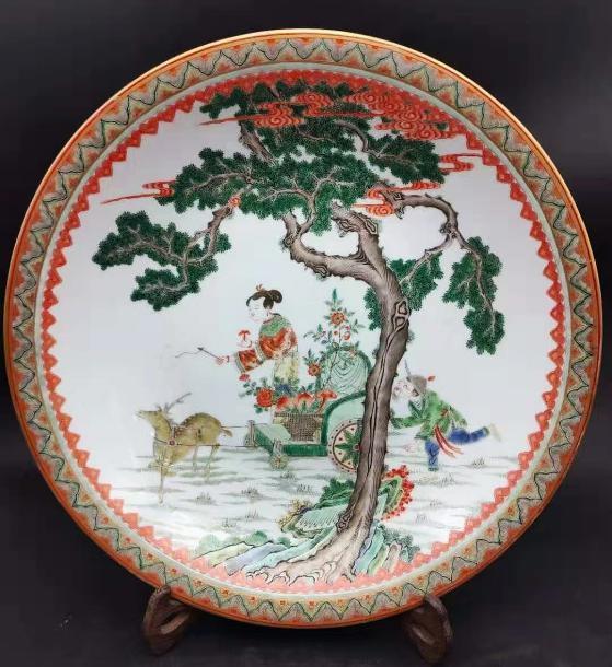 硬彩软画  铁骨柔风 ——古彩圣手李盛春