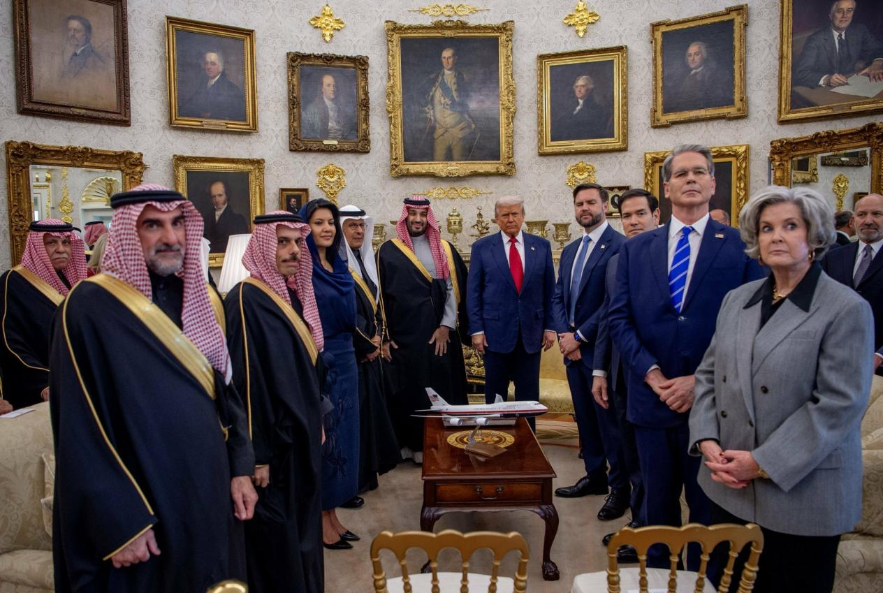 美沙双方为F-35军售案欢聚一堂