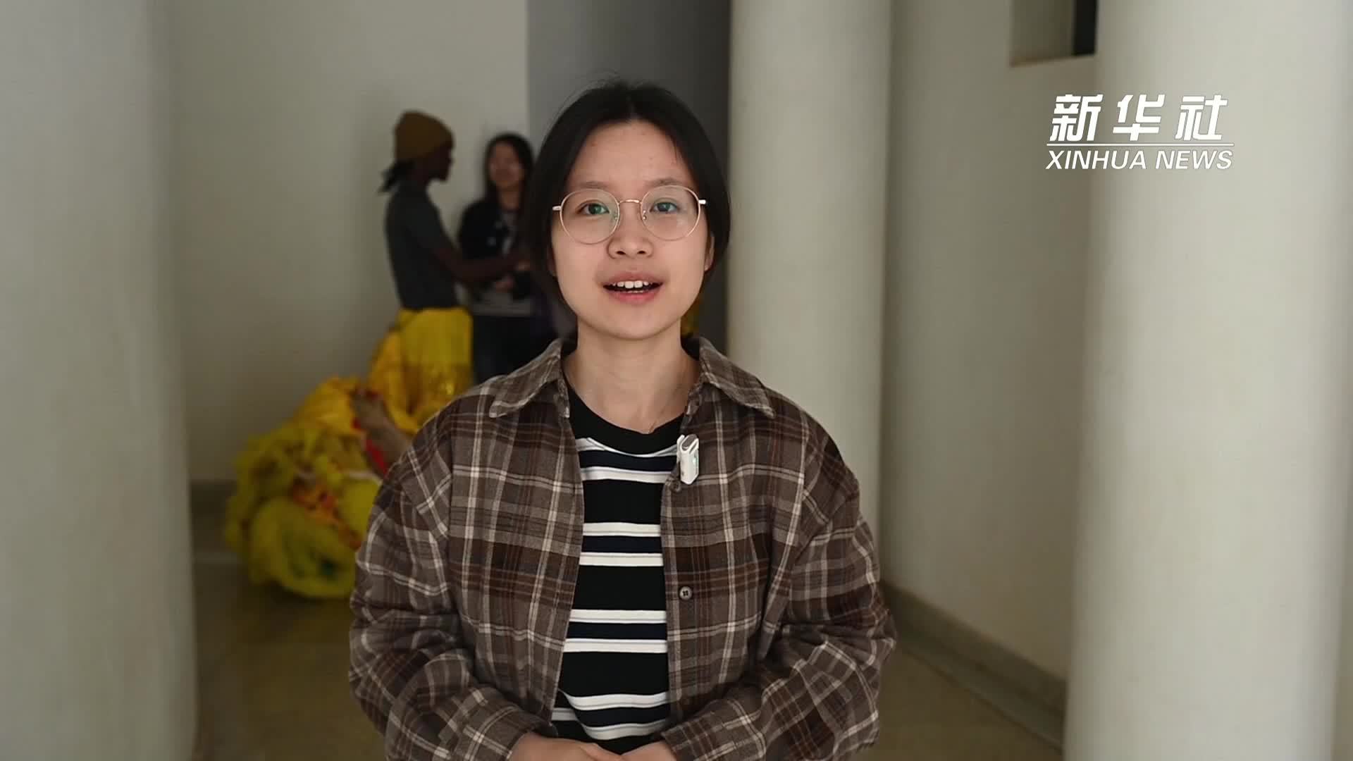 中文诗歌朗诵大赛：搭建中肯文化交流的桥梁