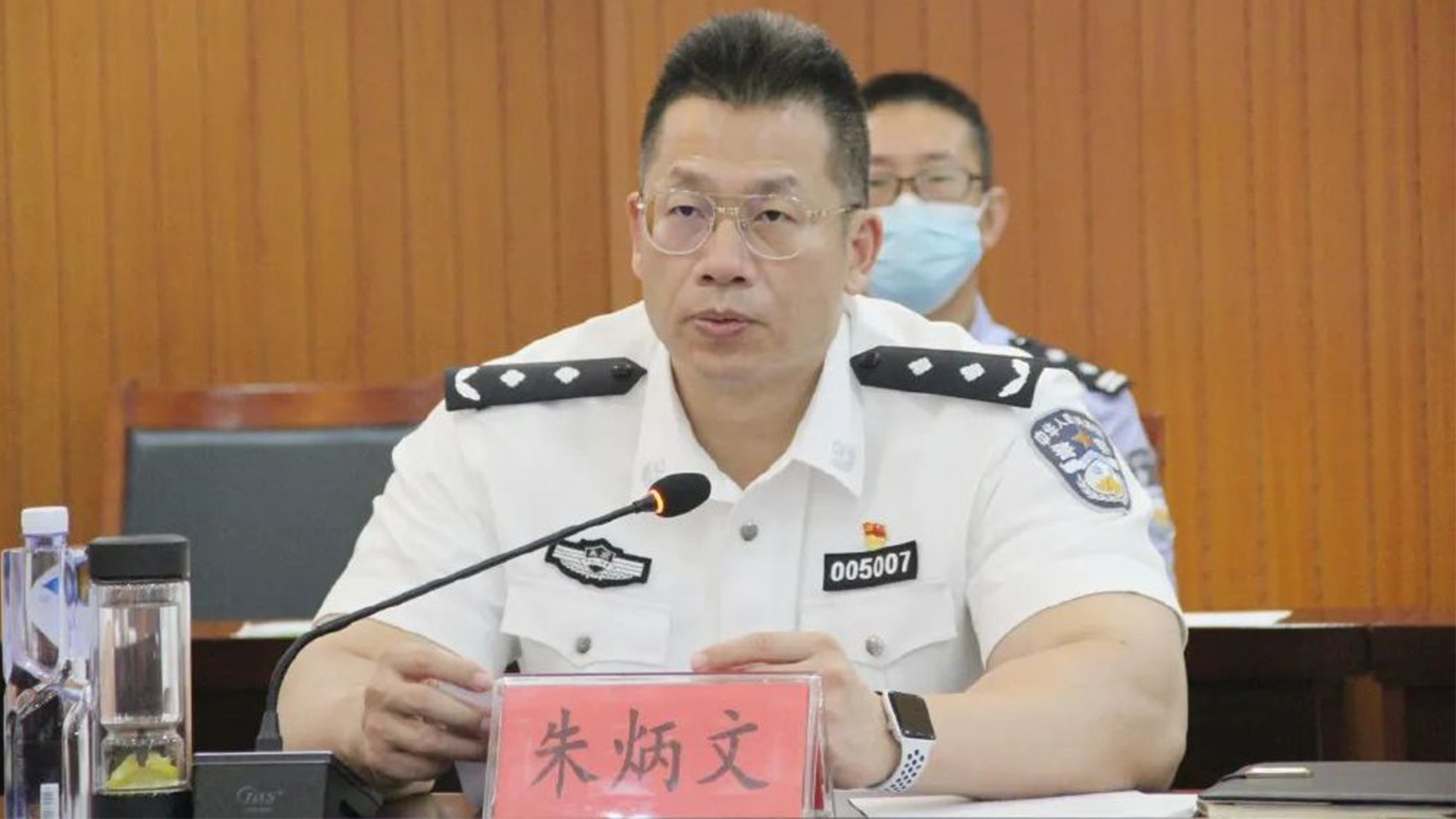 人送外号"地表最强特警" "北京警察版巨石强森",48岁朱炳文赴山西履新