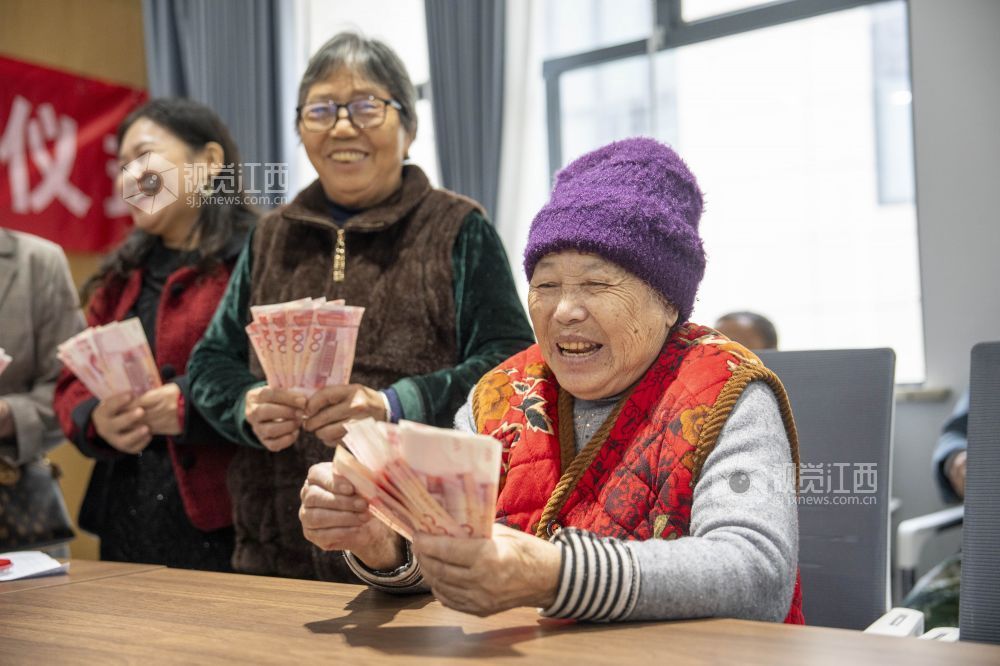 抚州南丰：喜分红（图）