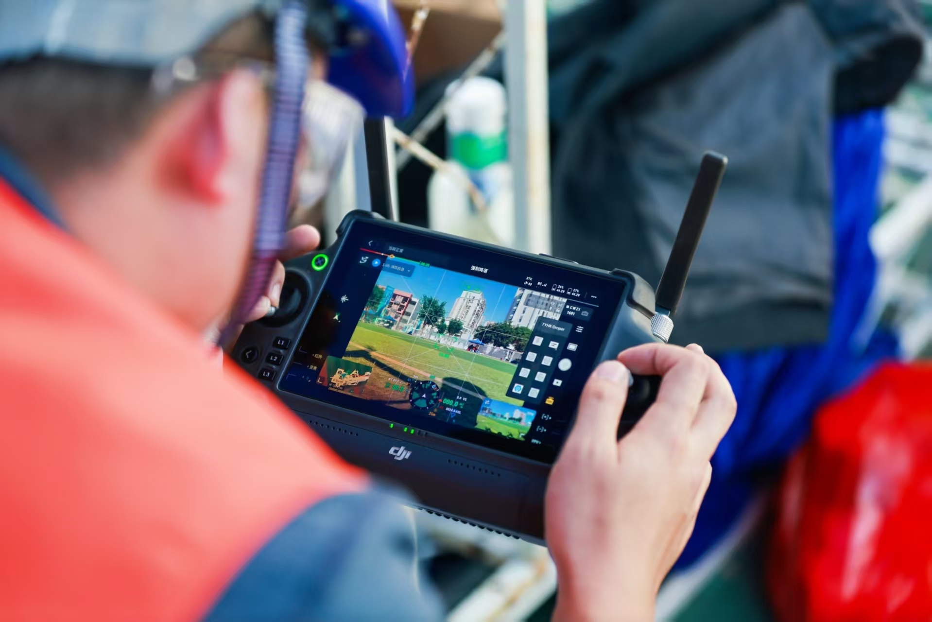 珠海上演无人机技能巅峰对决,低空经济“新质生产力”加速崛起