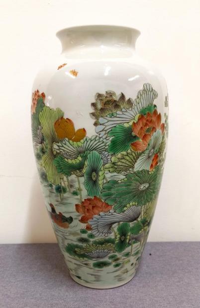 硬彩软画  铁骨柔风 ——古彩圣手李盛春