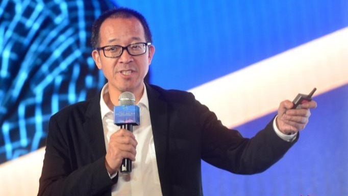 凤凰晚报|“博导”郭伟的双面人生:小镇高中毕业,用假身份参评中科院院士