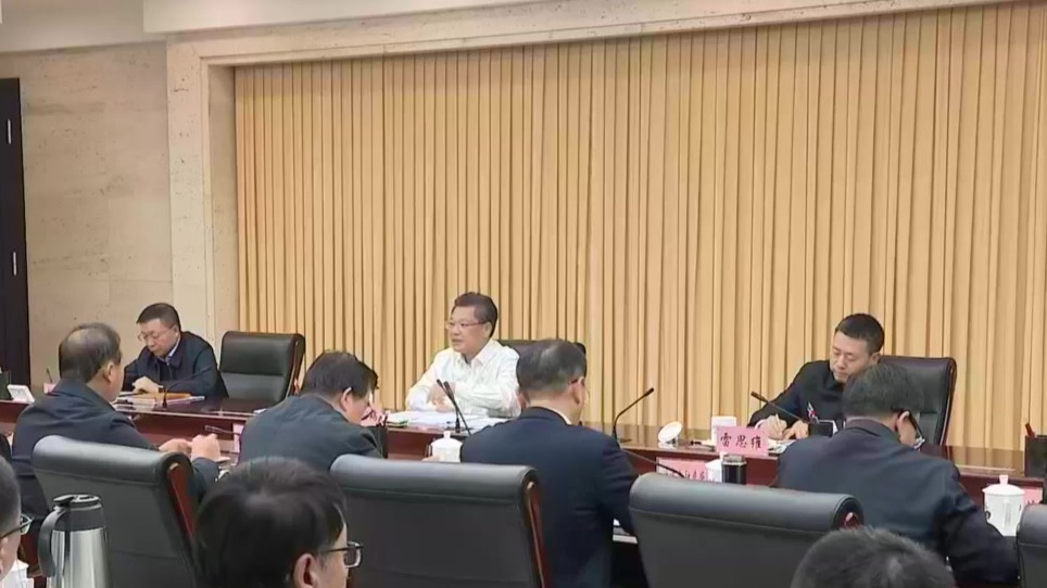 任振鹤主持召开省长办公会议　专题研究融资平台转型发展工作