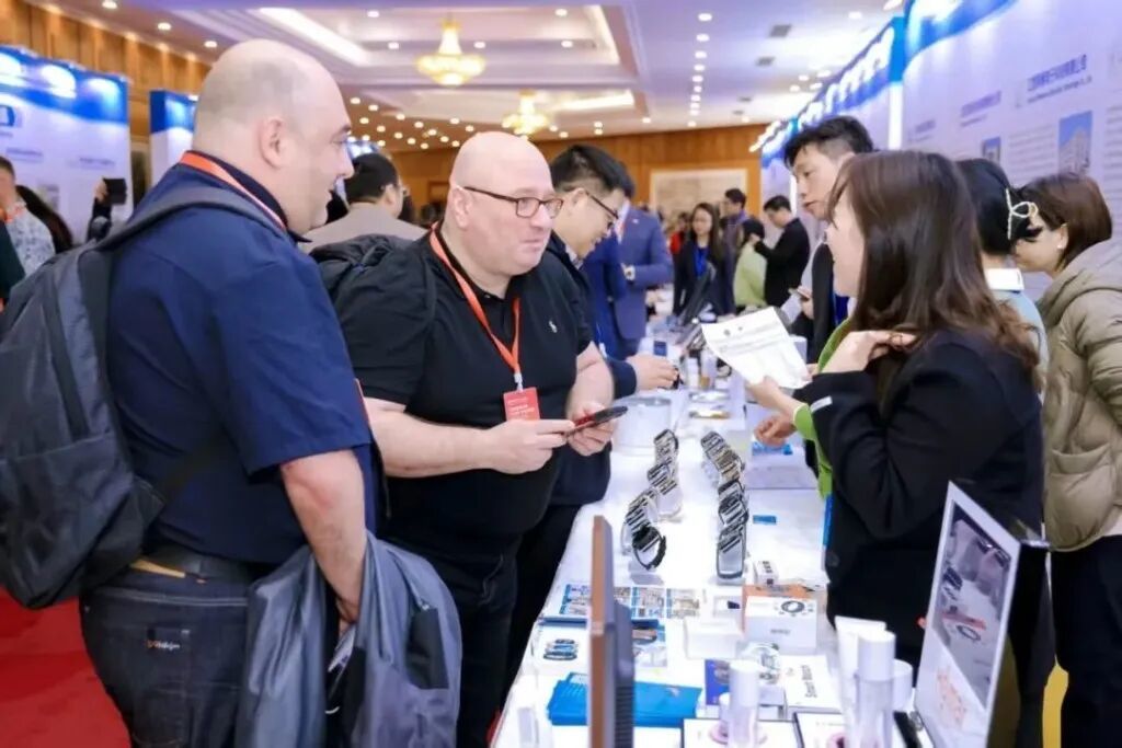 “赣贸优品 惠通全球”贸易供采（大湾区）专场对接会电子信息产品展区。江西省商务厅供图