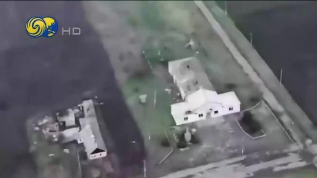 俄军称控制扎波罗热地区两个定居点