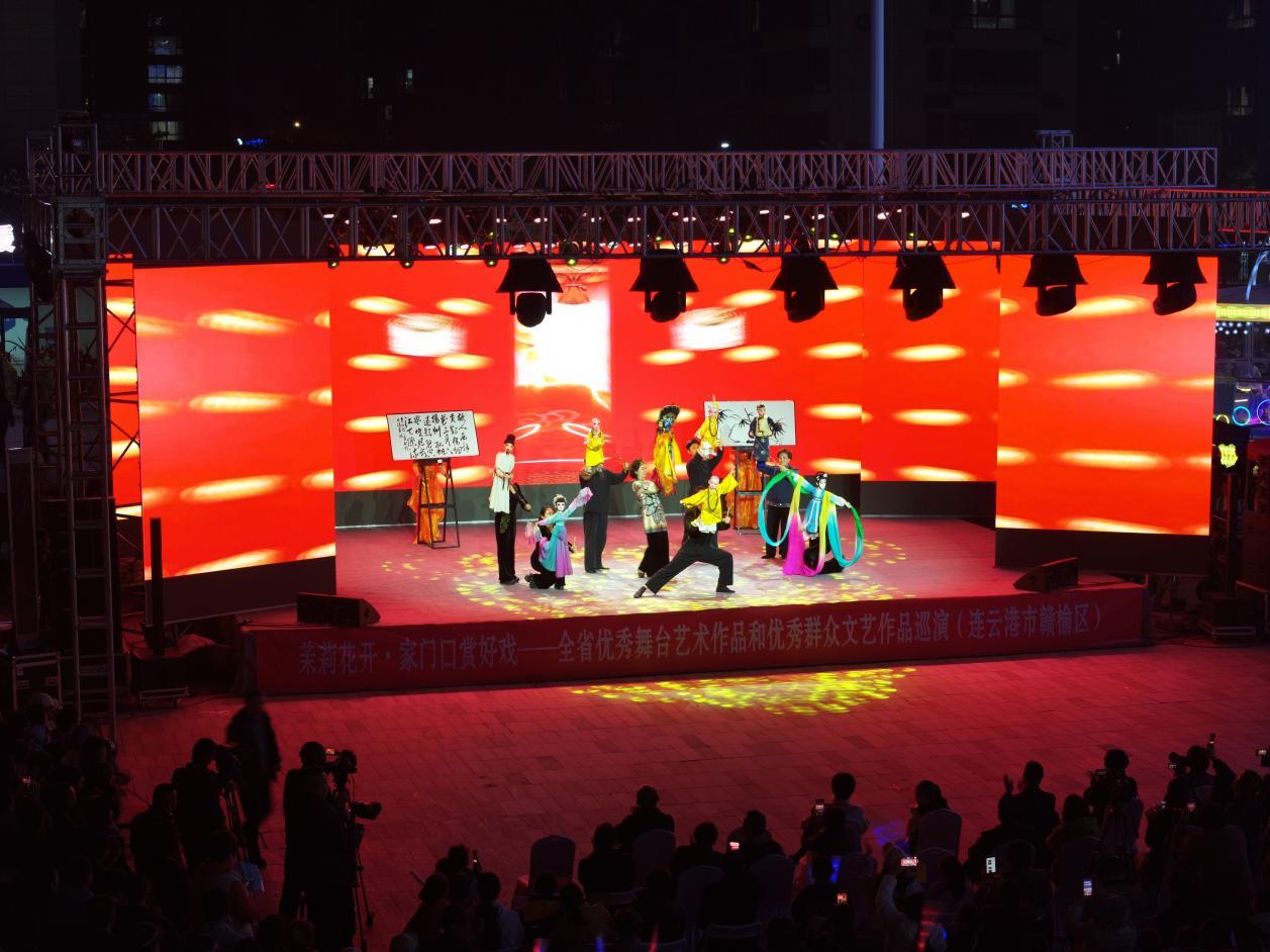 (木偶《偶趣盎然》)