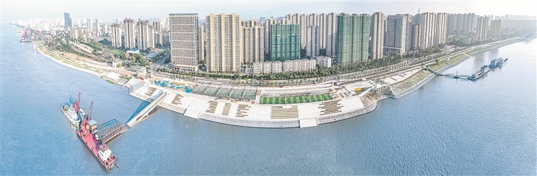 长江国家文化公园九江城区段三期项目滨江段主体工程有序推进。李涛渊摄