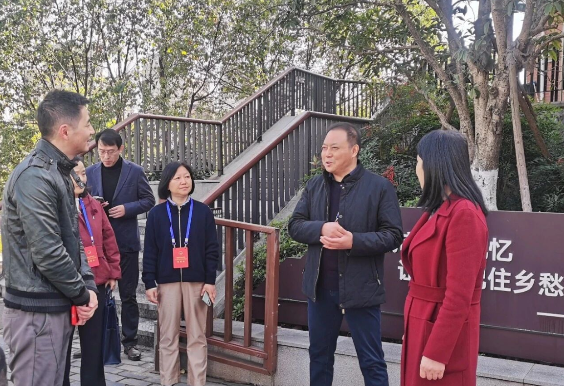 铜陵市铜官区人大常委会调研铜文化品牌打造和铜文化产业发展情况