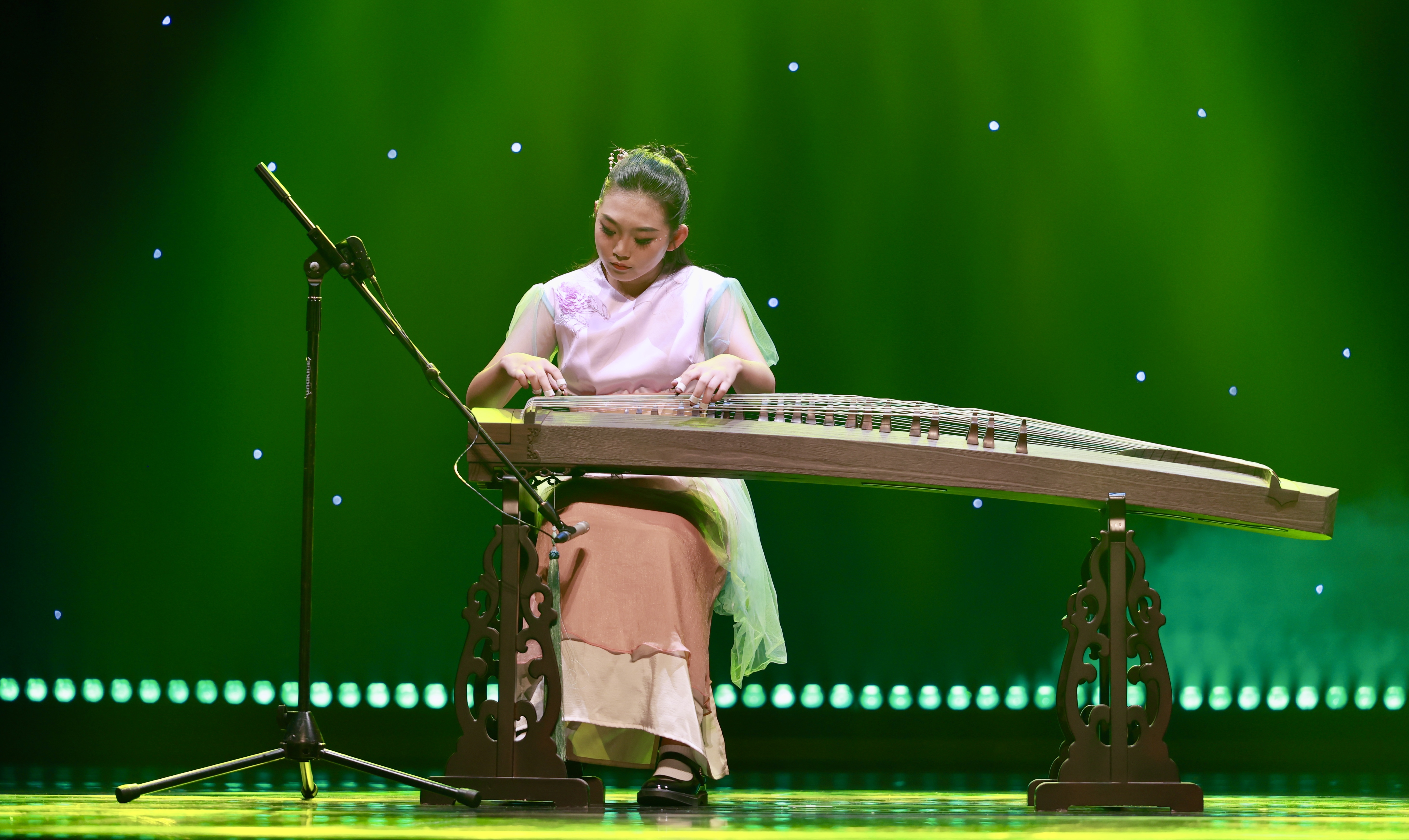 此城，来自民间的“艺”束光照亮此夜——第五届深圳优秀民间艺术表演作品展演异彩纷呈