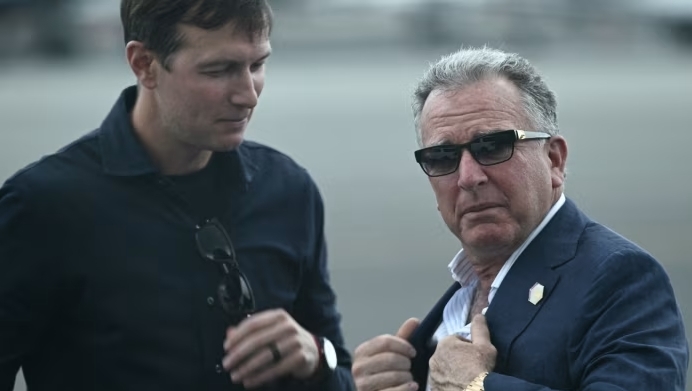 英媒:美国外交官之“死”