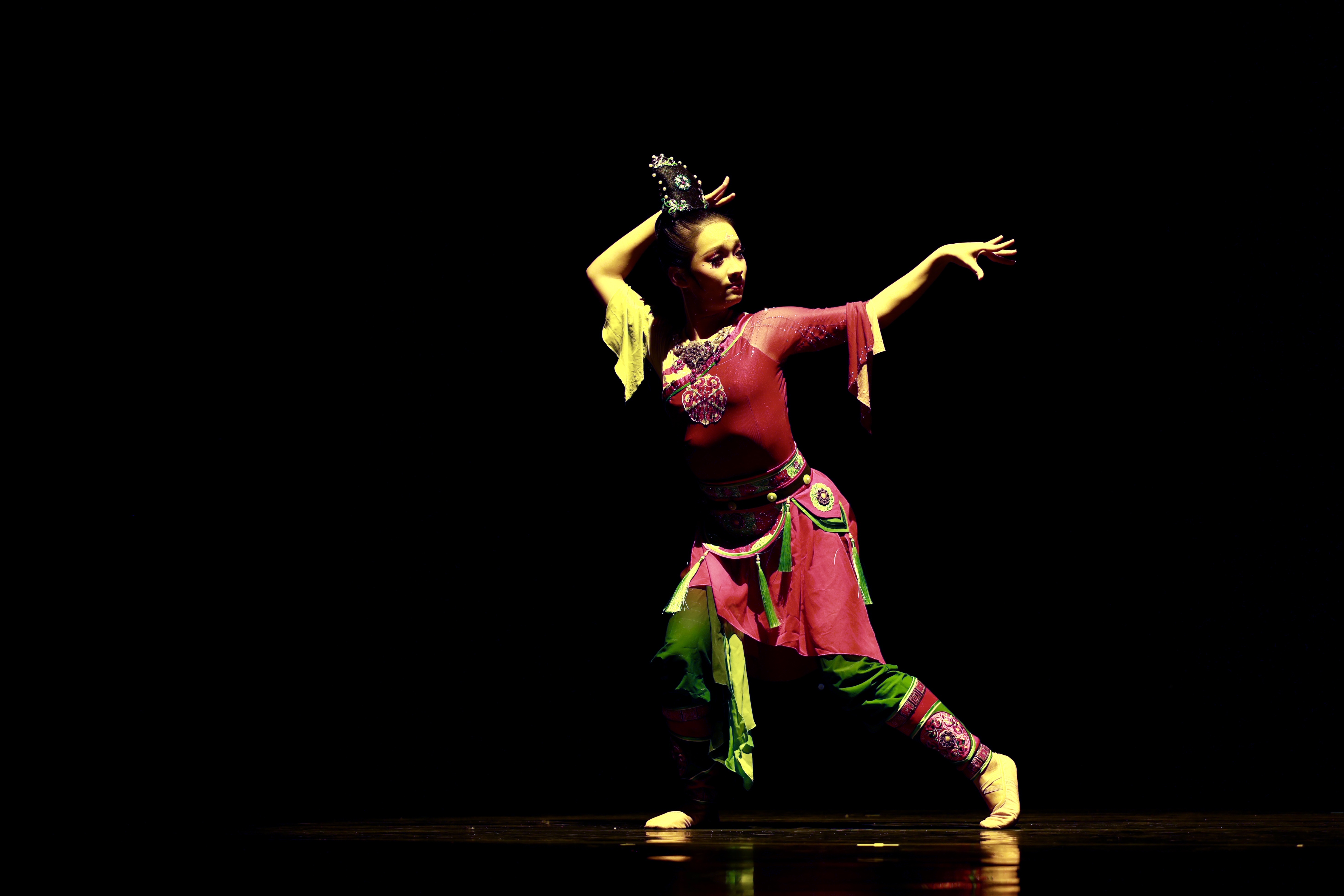 此城，来自民间的“艺”束光照亮此夜——第五届深圳优秀民间艺术表演作品展演异彩纷呈