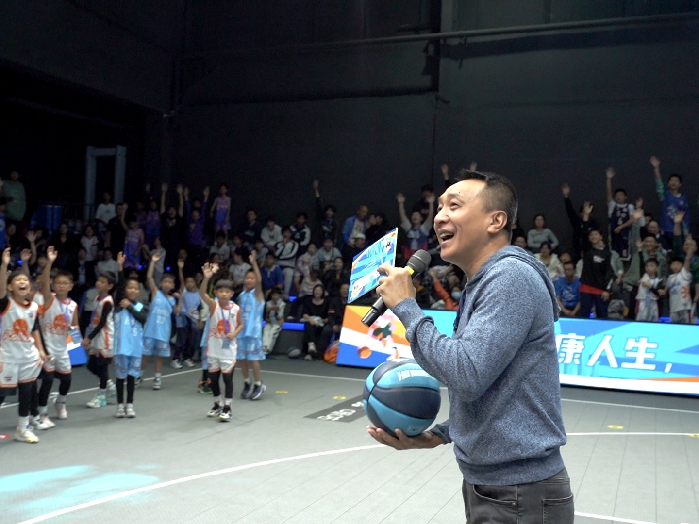 “禁毒杯”深圳市青少年篮球赛火热开赛  以体育精神掀起禁毒宣教新热潮