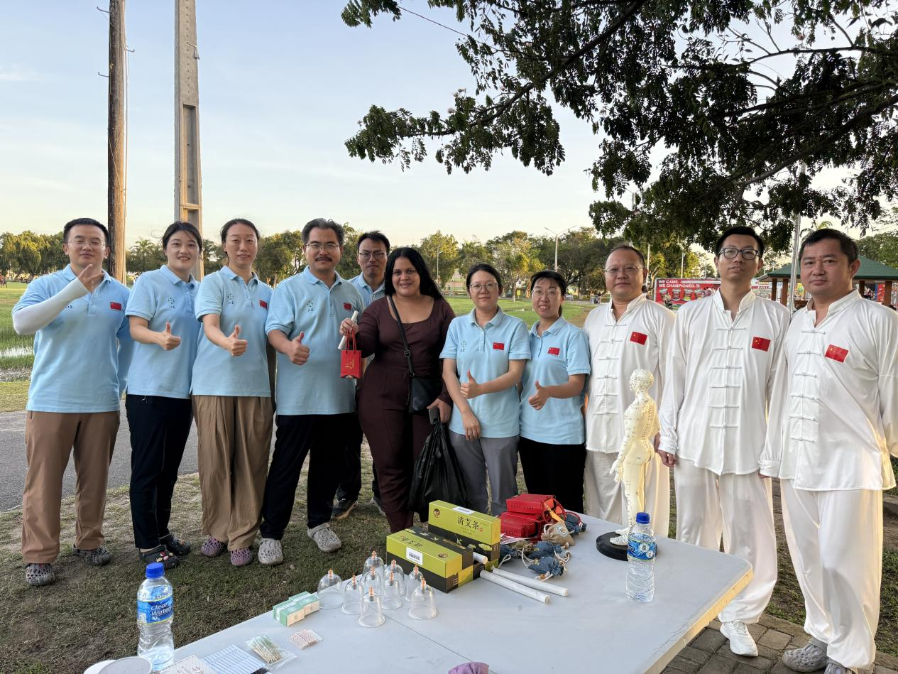 中医文化走进圭亚那国家公园,架起中圭健康友谊之桥