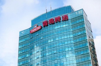 青岛啤酒集团捐赠500万港元及第一批应急物资驰援香港大埔火灾救援