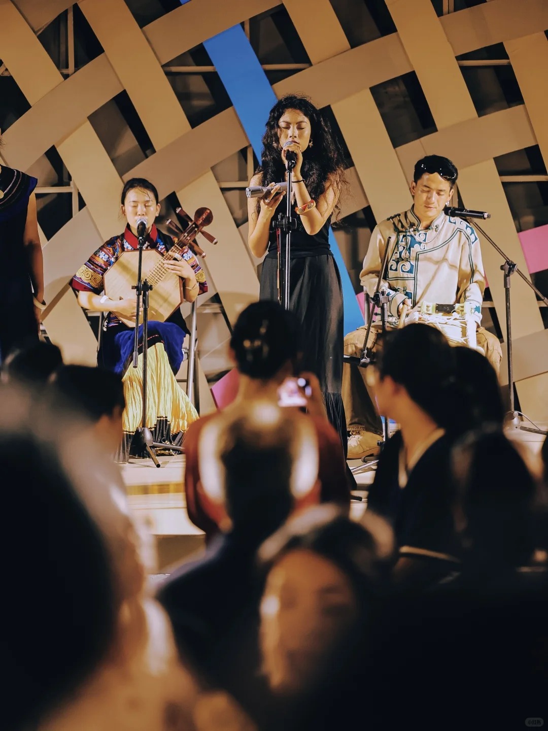 全城开麦,松弛歌唱——第四届南头古城音乐生活节