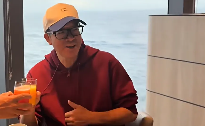 “老登”俞敏洪,不背用员工血汗钱旅游的“锅”