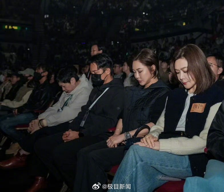 杨千嬅演唱会全场为火灾事故受难者默哀一分钟