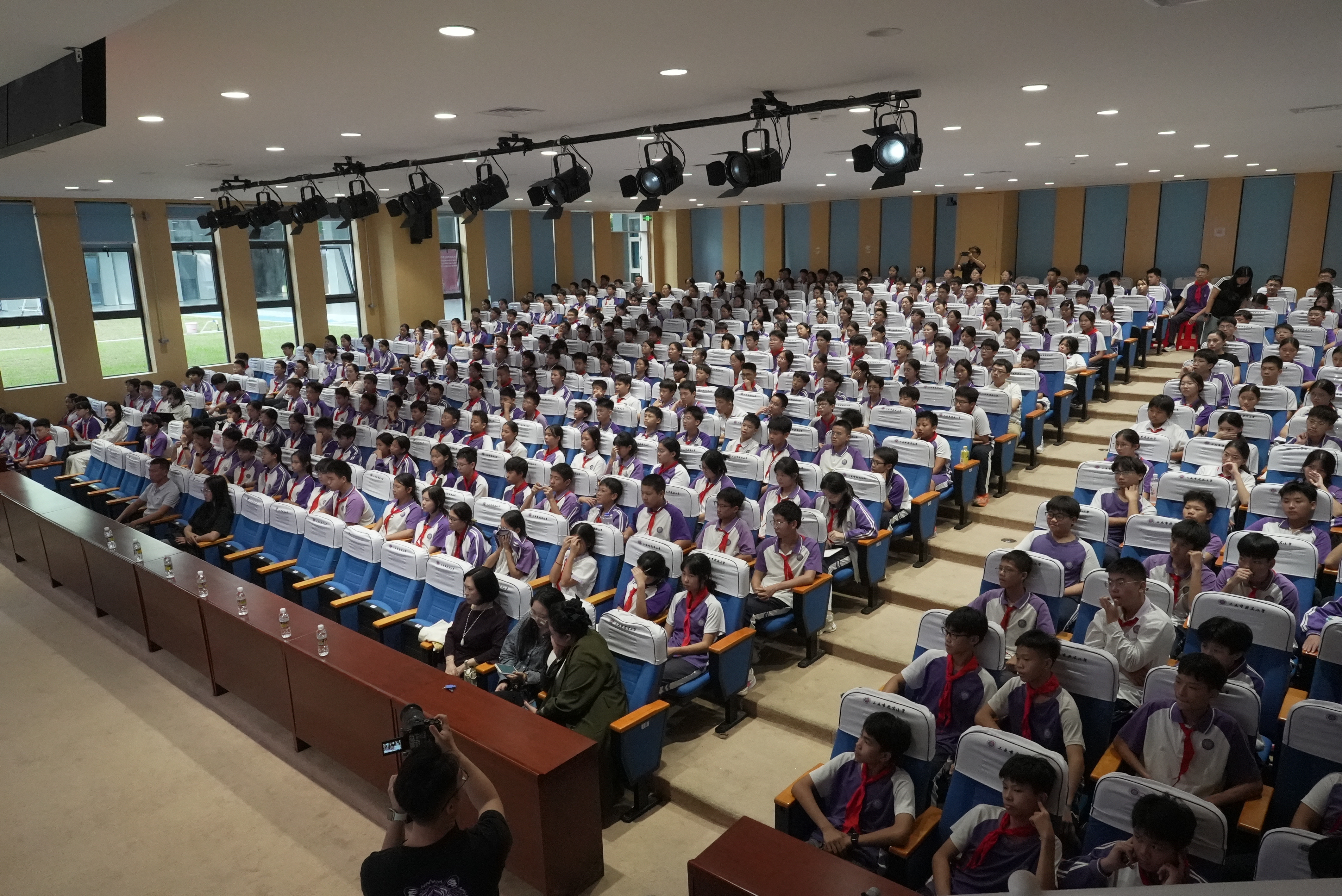 南繁十年筑梦，少年逐光前行 ——三亚市新华思政学堂主题活动成功举办