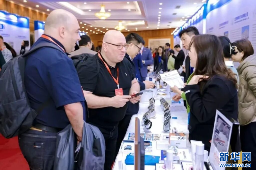 “赣贸优品 惠通全球”贸易供采(大湾区)专场对接会电子信息产品展区。江西省商务厅供图