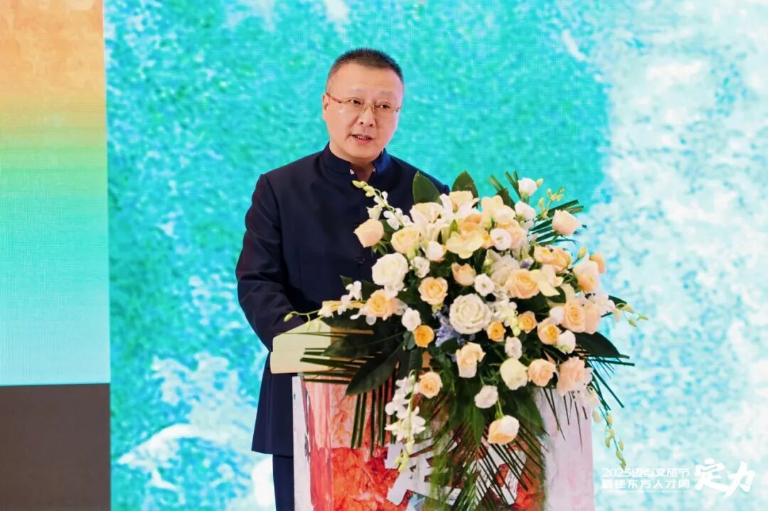 图注:杭州东方网升科技股份有限公司董事长乔毅