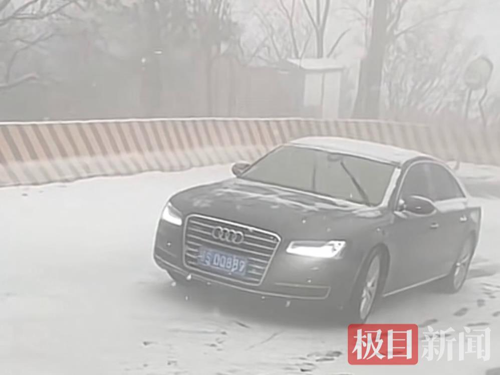 张女士拍摄到热心大哥的车辆